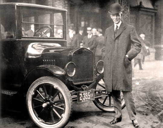4. Henry Ford with Model T, Buffalo NY 1921