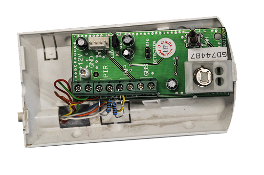 32. PIR s audiodetektorem Jablotron [4]