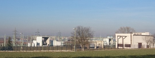 5. Rozvodna zajišťující zároveň transformaci z VVN na VN