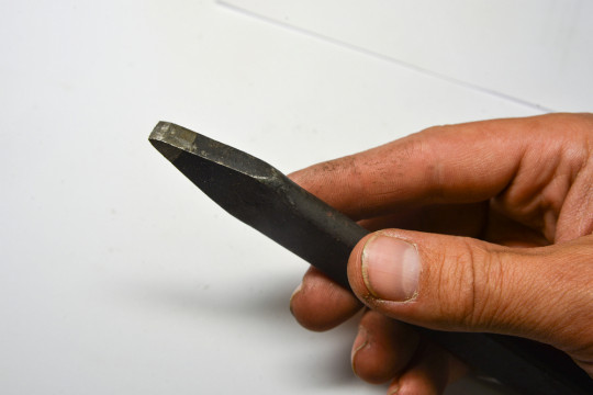 Křížový sekáč – pro úzká místa a detaily