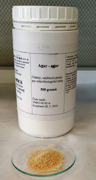 5. Komerčně vyráběný agar
