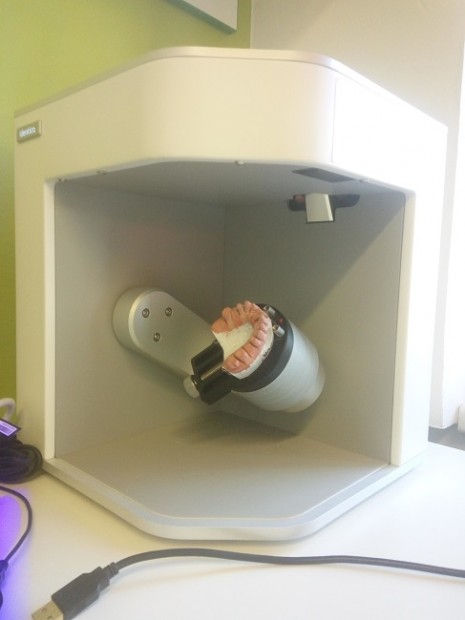 10. 3D scanner in action