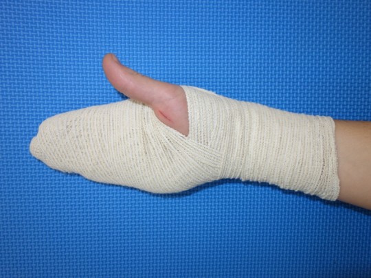 11. Zhotovení obvazu – „Pacička 2“