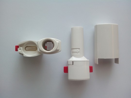 4. Ukázka inhalátoru – prášek k inhalaci v tvrdé tobolce