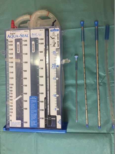 19. Hrudní drény a hrudní sání