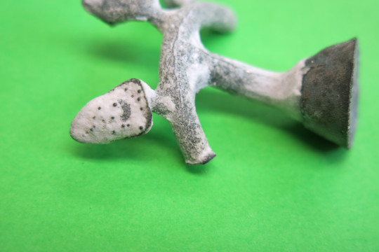 10. Povrch odlitku po dekyvetování z formy